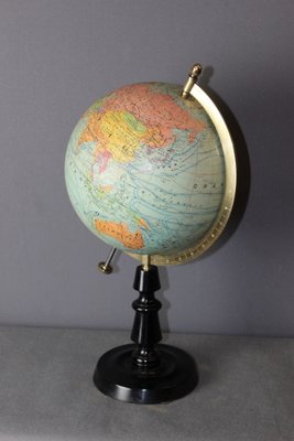 French 'Globe Terrestre' by J.Forest
