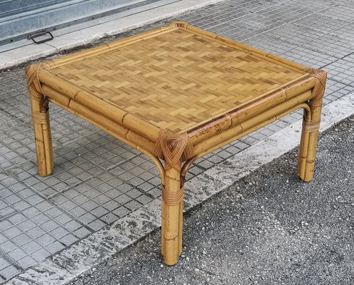 Niedriger Couchtisch aus Bambus, 1960er bei Pamono kaufen
