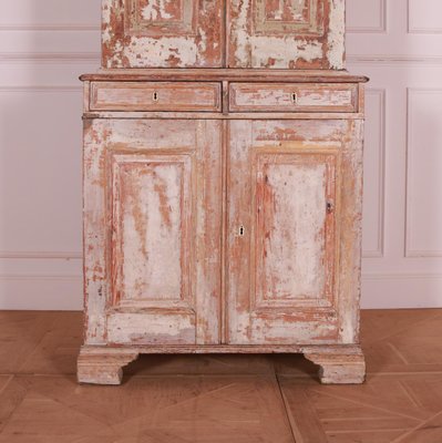 Vintage online linen cupboard