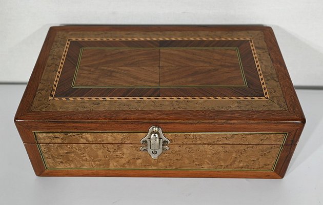 Boîte En Bois Sculpté Vintage - Art Populaire Scandinave, Suède Ou Danemark