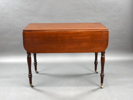 19th Century English Regency Mahogany Drop-Leaf Pembroke Table for