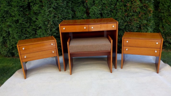 Stool tables for sale deals