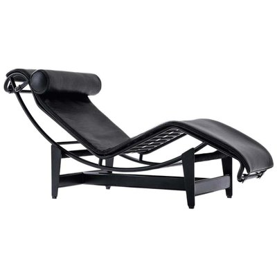 Chaise longue LC4 nera di Le Corbusier per Cassina in vendita su