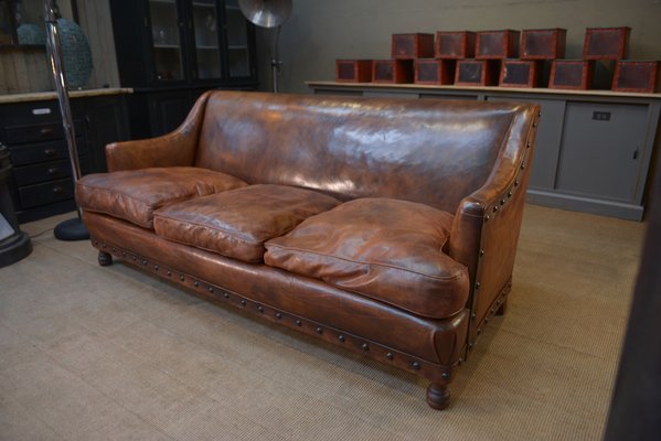 techo Indulgente Mil millones Vintage 3-Seater Studded Leather Sofa, 1980s for sale at Pamono