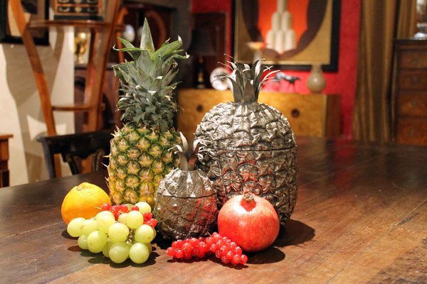Secchiello per il ghiaccio Mid-Century moderno a forma di ananas argentato,  Italia, anni '70, set di 2 in vendita su Pamono