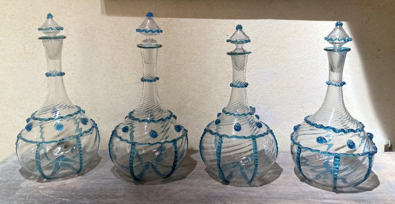 Italienische Flasche aus geblasenem Glas aus blauem Muranoglas, 18. Jh bei Pamono kaufen