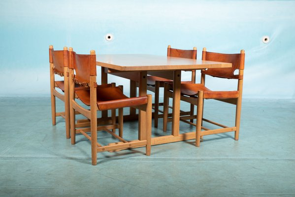 Borge mogensen hot sale hunting table