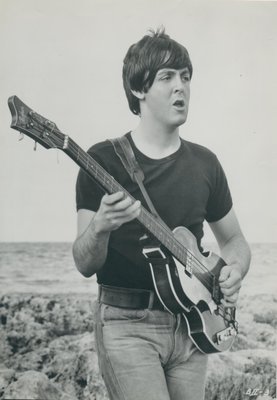 Henry Grossman, Paul Mccartney, Guitar, Black and White Photograph 24 X  16,7 Cm 1970, 1970s, Wood