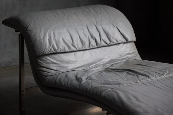 Postmodern Lounge Chair in Grey Leather by Giovanni Offredi for