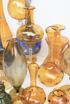 Antique Glass Vase セット Glass Vases from Bimini, Lauscha, Set of 18 for sale at Pamono