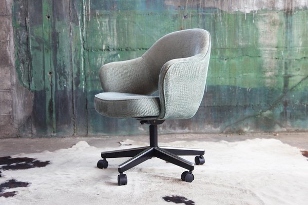 Executive Armchair by Eero Knoll for sale at Pamono