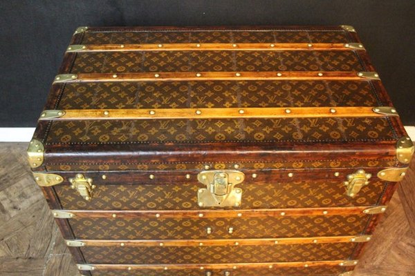Steamer Trunk in Monogram from Louis Vuitton, 1920s for sale at Pamono