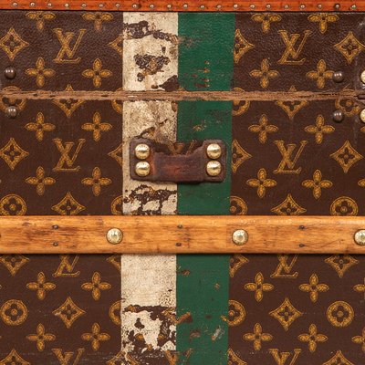 Antique French Cabin Trunk from Louis Vuitton, 1910 for sale at Pamono