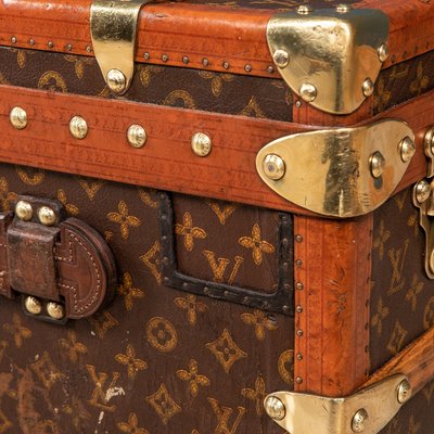 Antique French Cabin Trunk in Louis Vuitton, 1910 for sale at Pamono