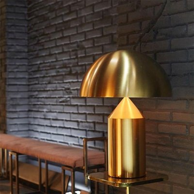 Large Satin Gold Atollo Table Lamp in Metal by Vico Magistretti for Oluce  for sale at Pamono