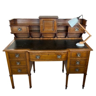 Arts and Crafts British Oak Desk 1890s for sale at Pamono