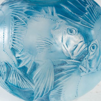 Opalescent Fish Vase by René Lalique, 1924 for sale at Pamono