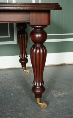 19th Century Victorian Dining Table with Turned Legs for sale at