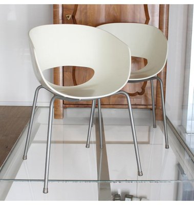 Large 2024 plastic chairs