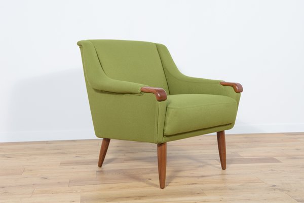 Mid-Century Danish Armchair, 1960s for sale at Pamono