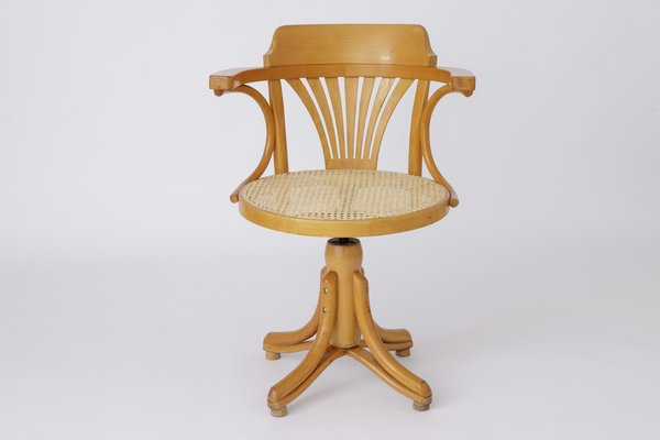 Thonet swivel chair deals