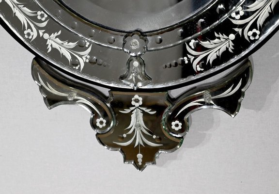 Venetian Oval Mirror, 1940s for sale at Pamono