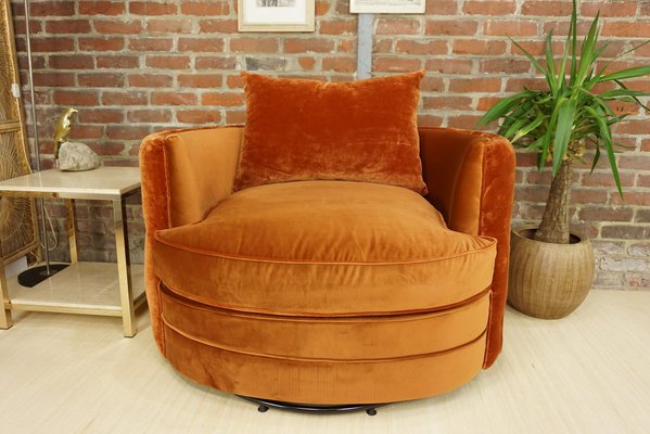 Large on sale swivel armchair