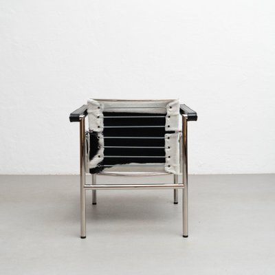 LC1 Chair by Le Corbusier for Cassina for sale at Pamono