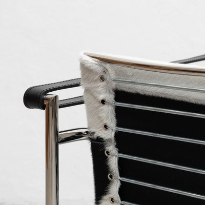 LC1 Chair by Le Corbusier for Cassina for sale at Pamono LC1 Chair by Le Corbusier for Cassina for sale at Pamono