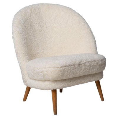 White easy chair new arrivals