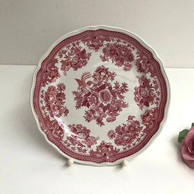 Vintage Red Fasan Porcelain Plate from Villeroy & Boch Vintage Red Fasan Porcelain Plate from Villeroy & Boch