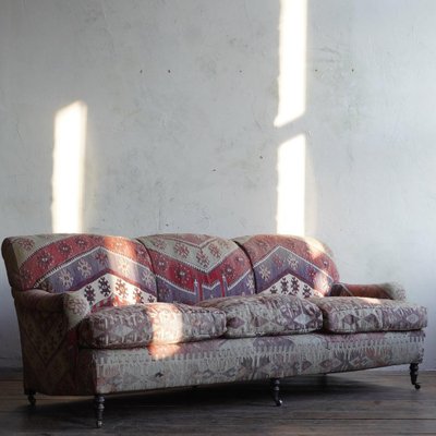 Eléctrico espectro zona George Smith Kilim Sofa for sale at Pamono