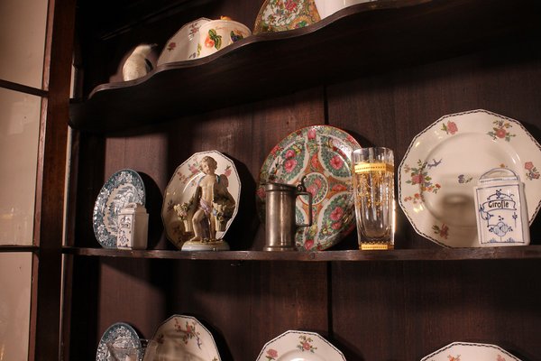 Showcase decor cheap