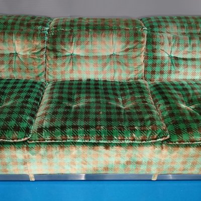 Daybed Sofa in Velvet 1970s for sale at Pamono