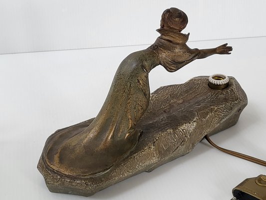 Art nouveau outlet bronze lamp