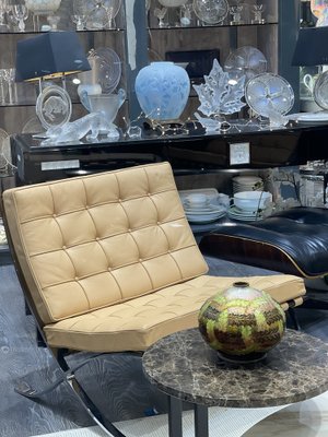 Barcelona Chair from Knoll, 1929, Set of for sale at Pamono