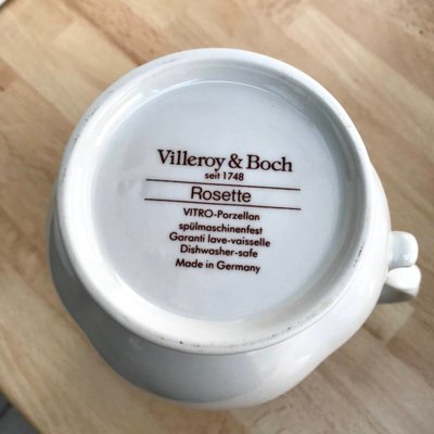 Rosette Porcelain Teapot with Pink and Blue Flowers from Villeroy & Boch, Germany