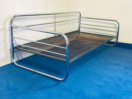Divano vintage in metallo cromato di Thonet, anni '30 in vendita
