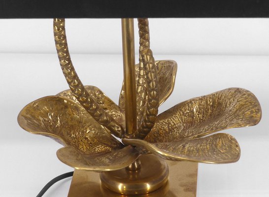 Gilt Brass Flower Lamp for sale at Pamono
