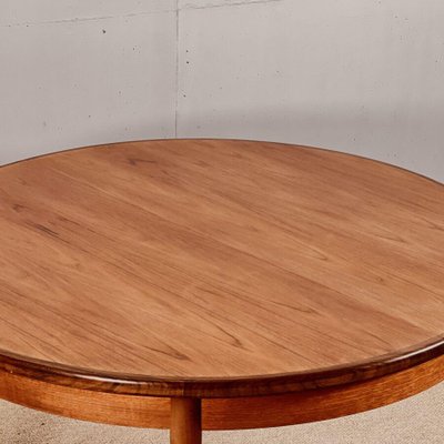 Round Extending Dining Table by Victor Wilkins for G-Plan, 1960s 