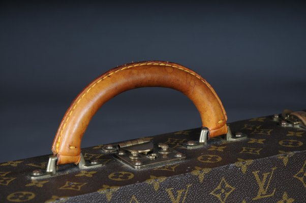 Louis Vuitton  A Vintage Louis Vuitton satchel briefcase width