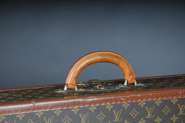Louis Vuitton Alzer 80 Hard Side Suitcase in Monogram Canvas, Mid