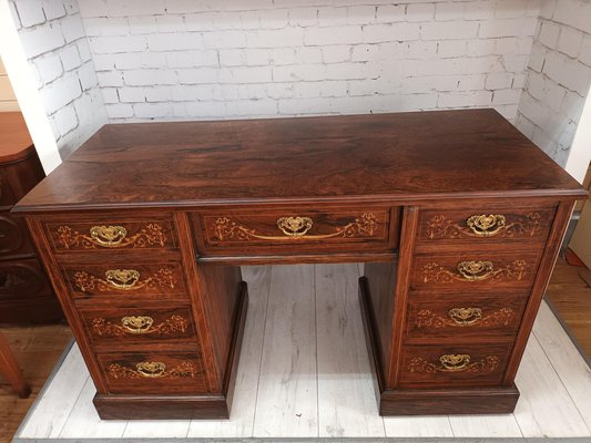 Antique Victorian Desk in Rosewood for 