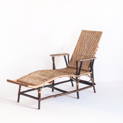 Vintage French Chaise Lounge in Cane and Wicker 1950s for sale at
