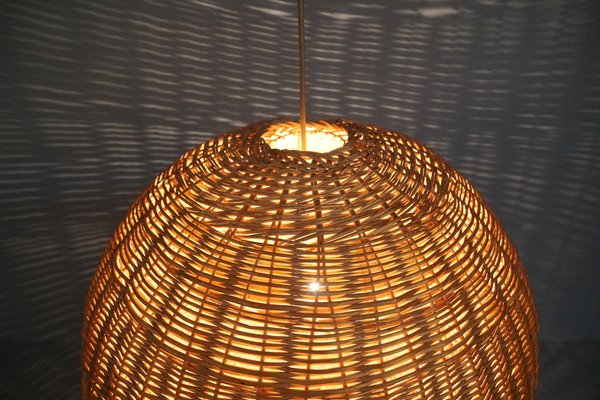 Large cheap rattan pendant
