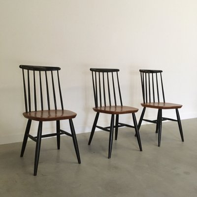 Danish spindle back chairs deals