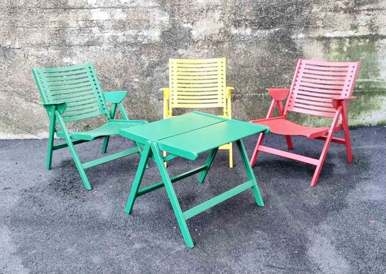 Vintage metal lounge chair hot sale