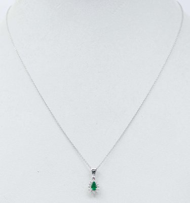 V-Shaped Diamond Necklace | Diamond necklace, Sale necklace, Necklace