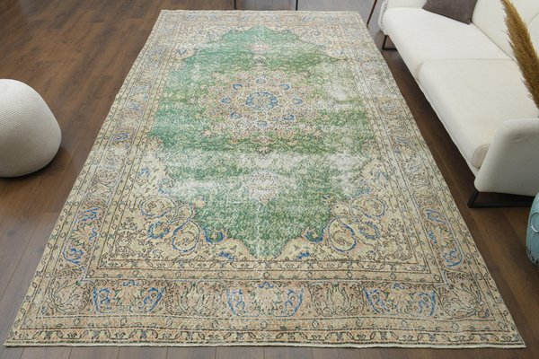 Vintage Turkish Green Beige Wool Rug, 1960s for sale at Pamono