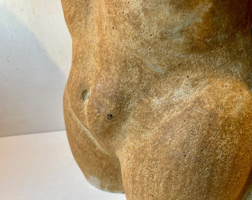 Pot Sculpture Femme Futuriste – Terre Cuite Bleu – Design Années 40 Vintage